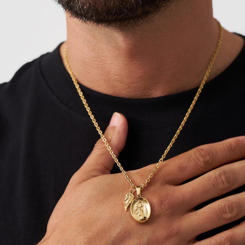 nike pendant gold detail